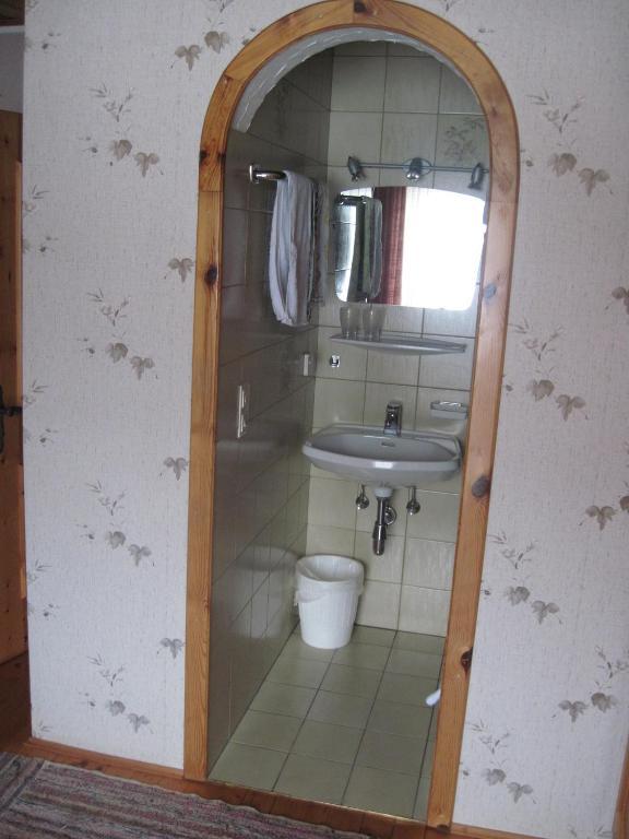 Haus Pfarrkirchner Apartment Mauterndorf  Phòng bức ảnh