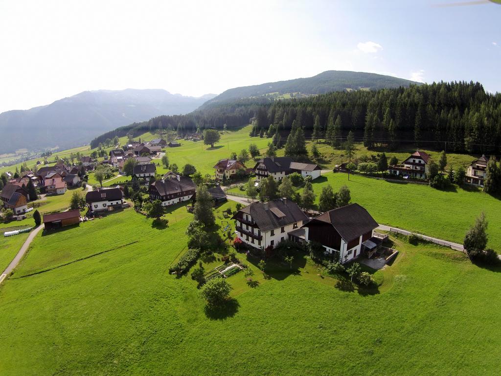 Haus Pfarrkirchner Apartment Mauterndorf  Ngoại thất bức ảnh